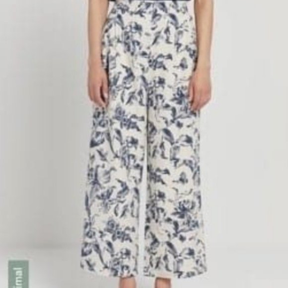 Frank & Oak Pants - Frank And Oak Floral Wide Leg Pants Cream Navy Size 4